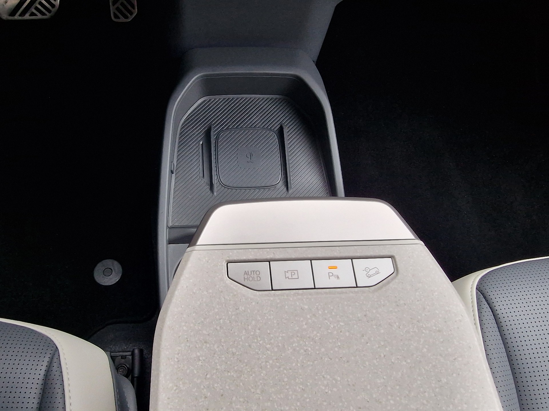 KIA EV3 81,4 kWh GT-Line-image-10