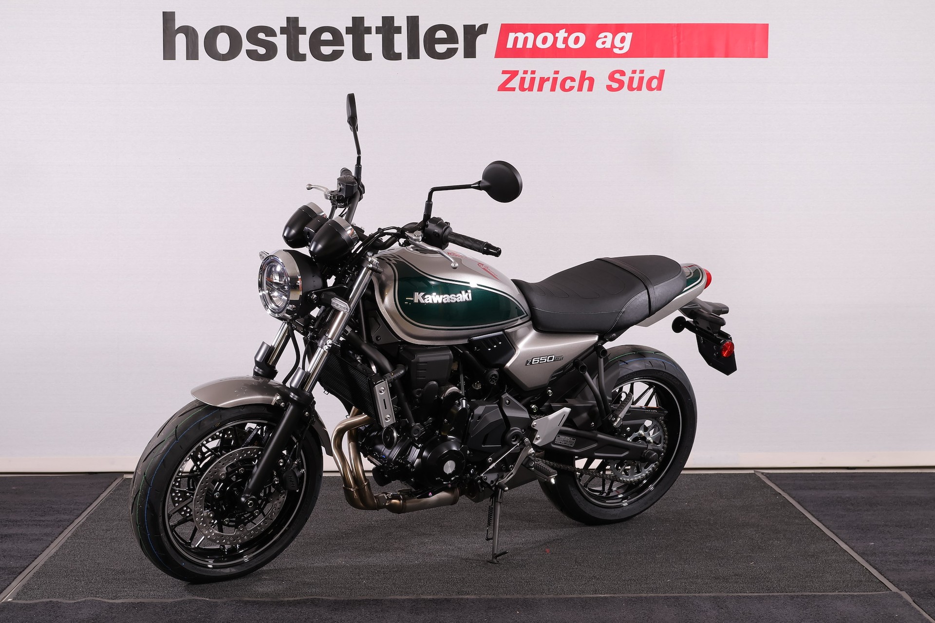 KAWASAKI Z650 RS (108)-showroom-element-1