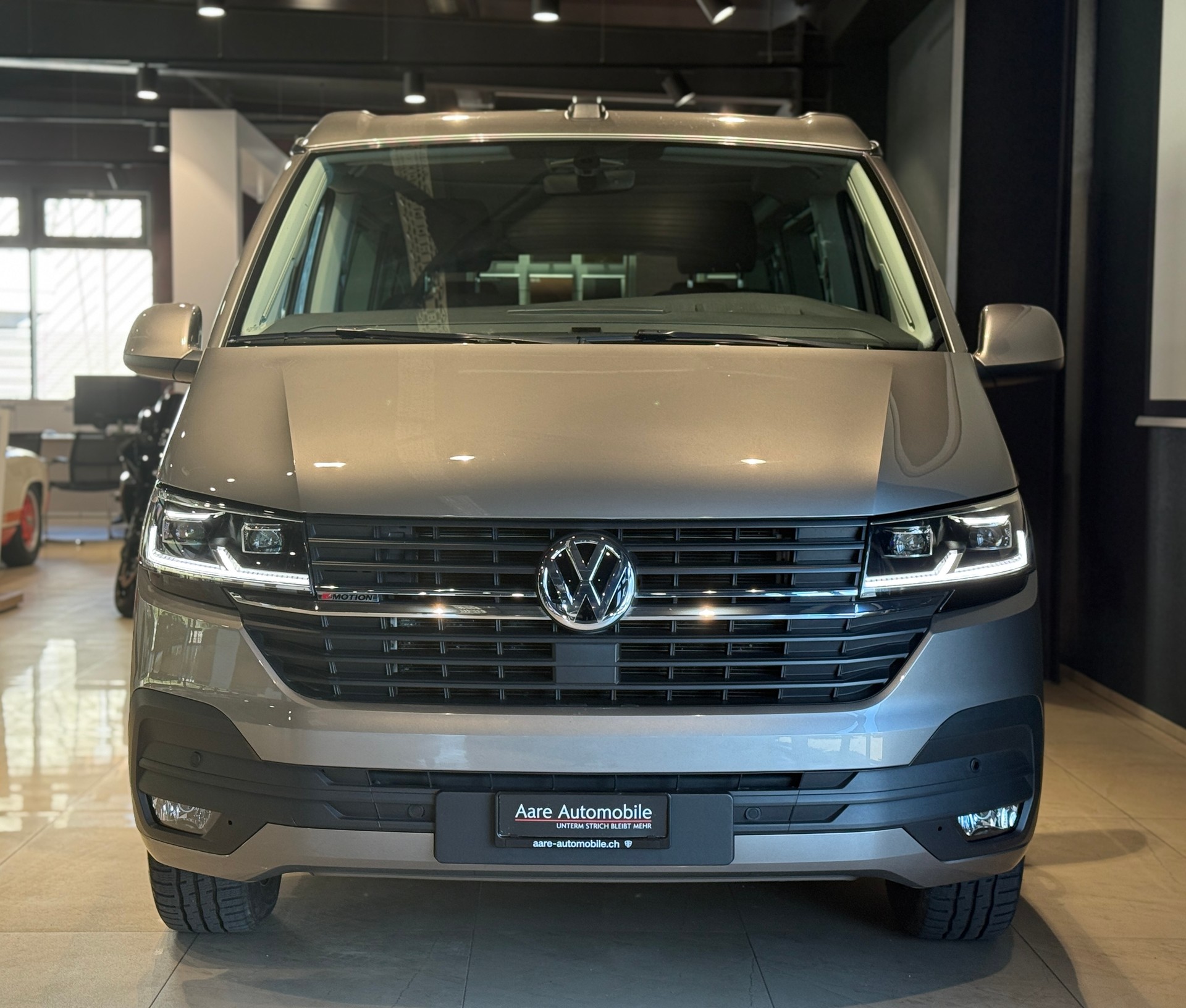 VW T6.1 Transporter T6.1 California 2.0 TDI Beach Liberty 4Motion DSG-image-1