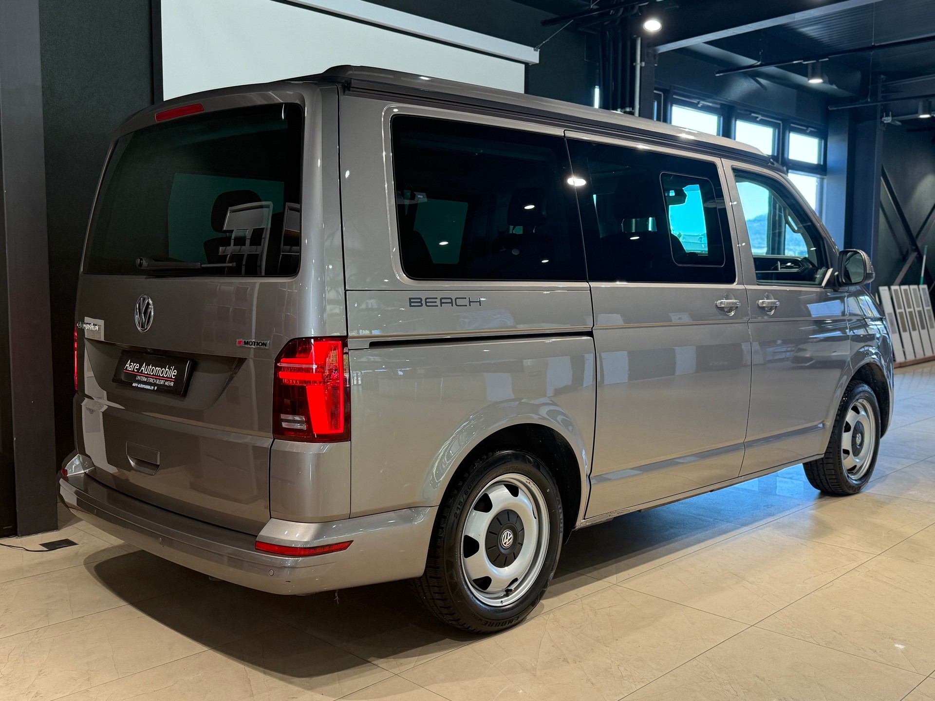VW T6.1 Transporter T6.1 California 2.0 TDI Beach Liberty 4Motion DSG-image-4