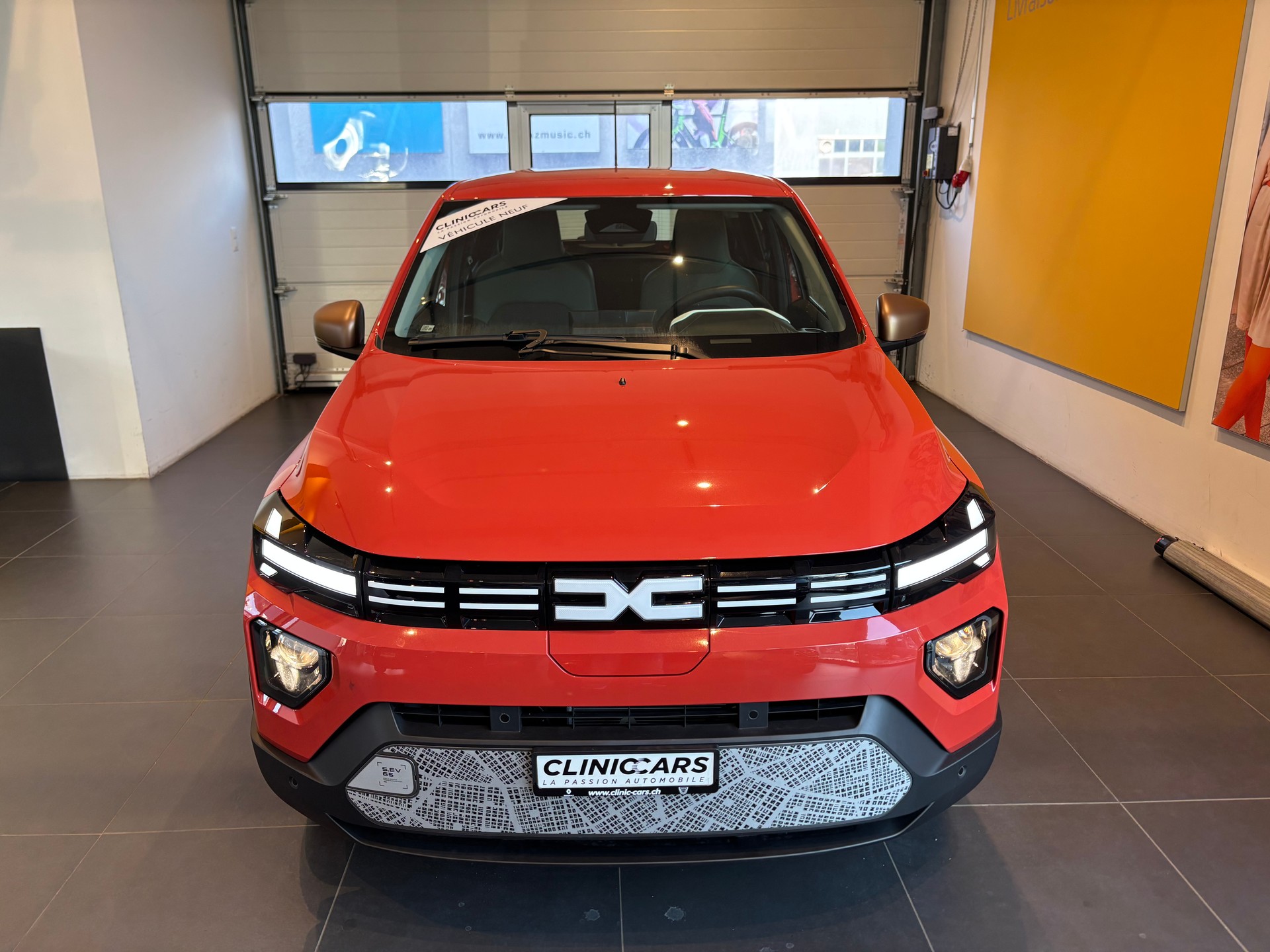 DACIA Spring 27 kWh Extreme-image-1