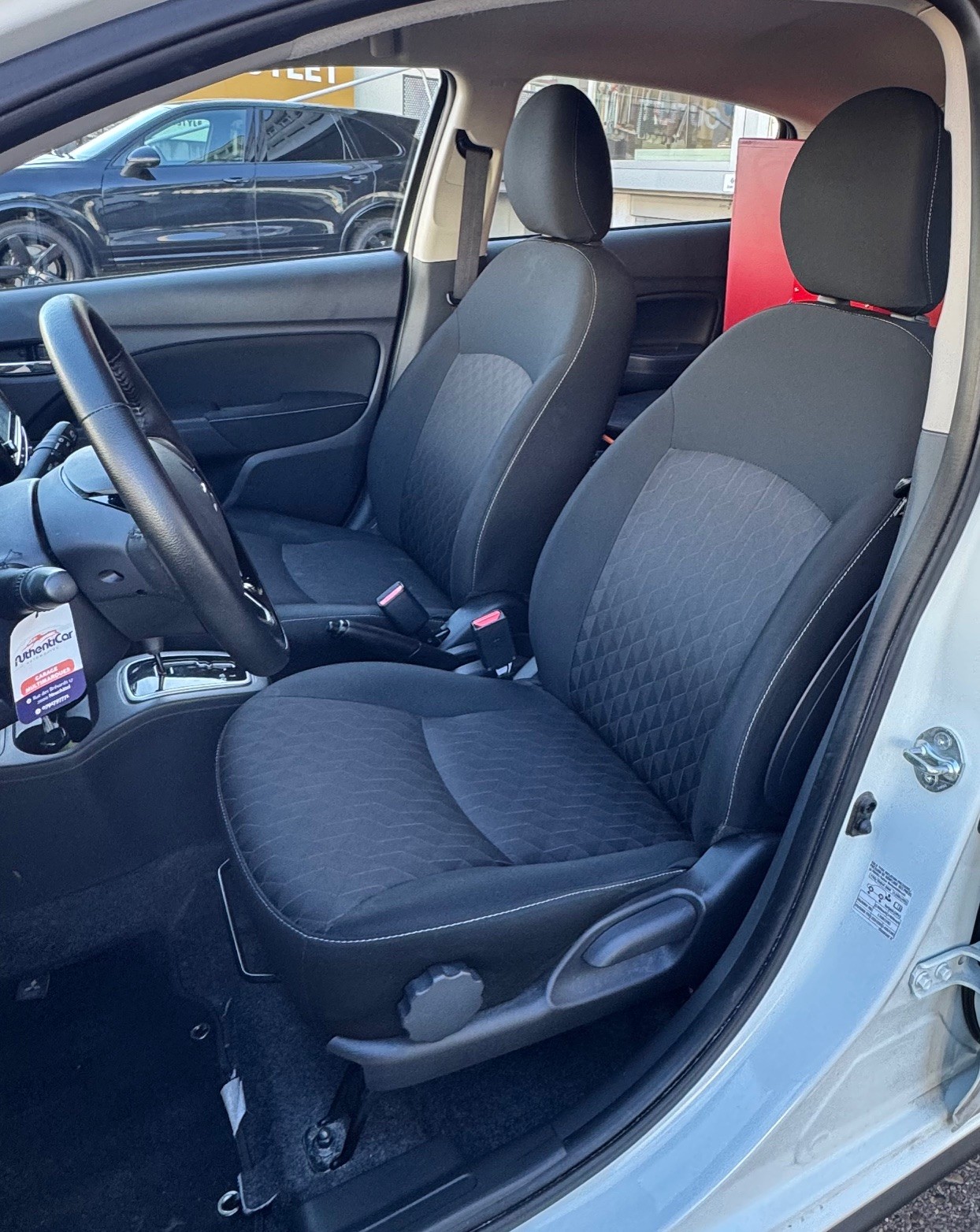 MITSUBISHI Space Star 1.2 CVT Inform-image-14