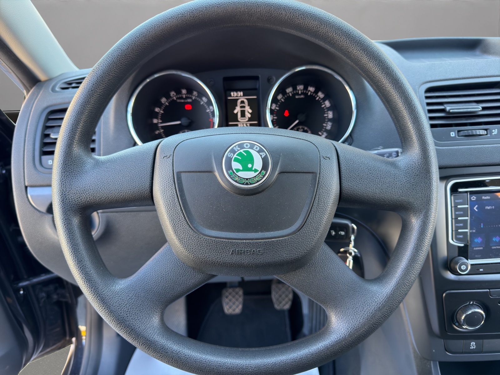 SKODA Yeti 2.0 TDI Ambition 4x4-image-9