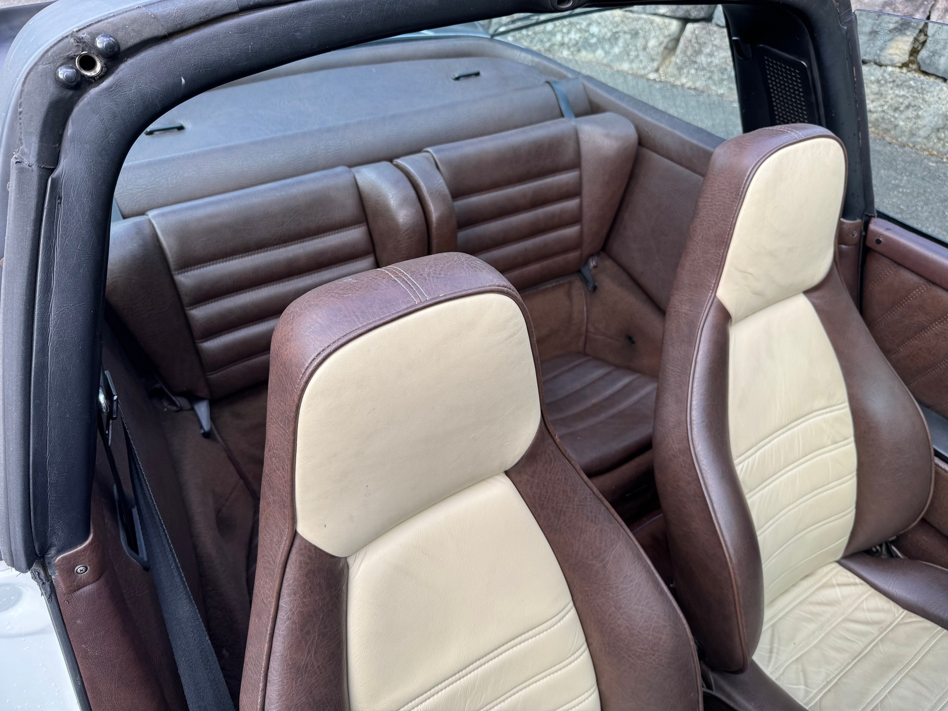 PORSCHE 911 SC Targa-image-6