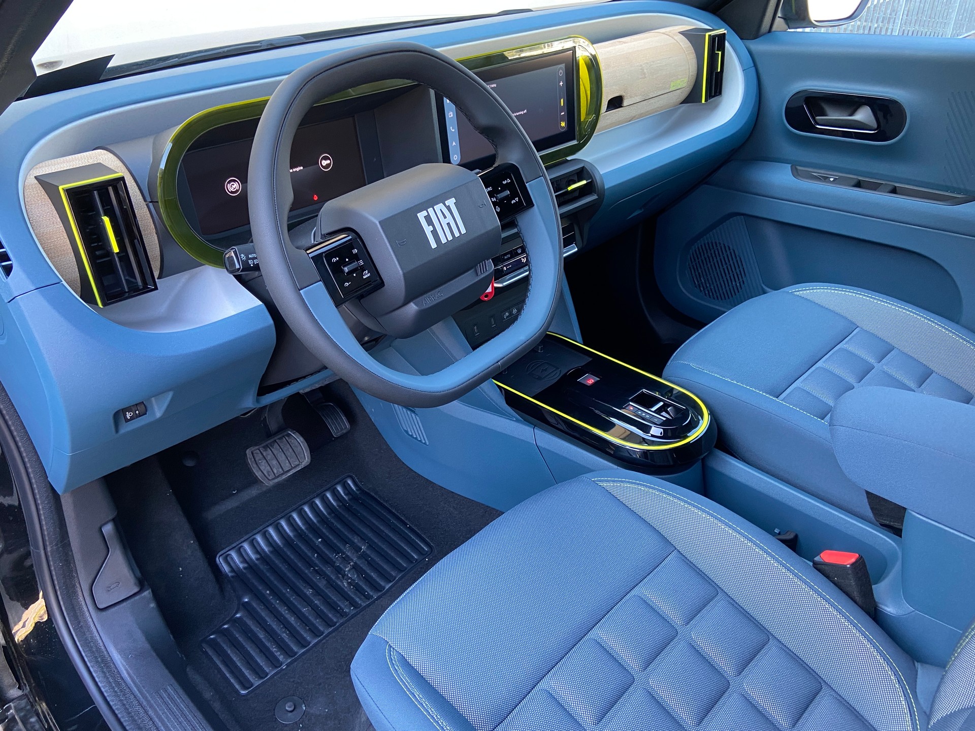 FIAT Grande Panda MHEV La Prima-image-5