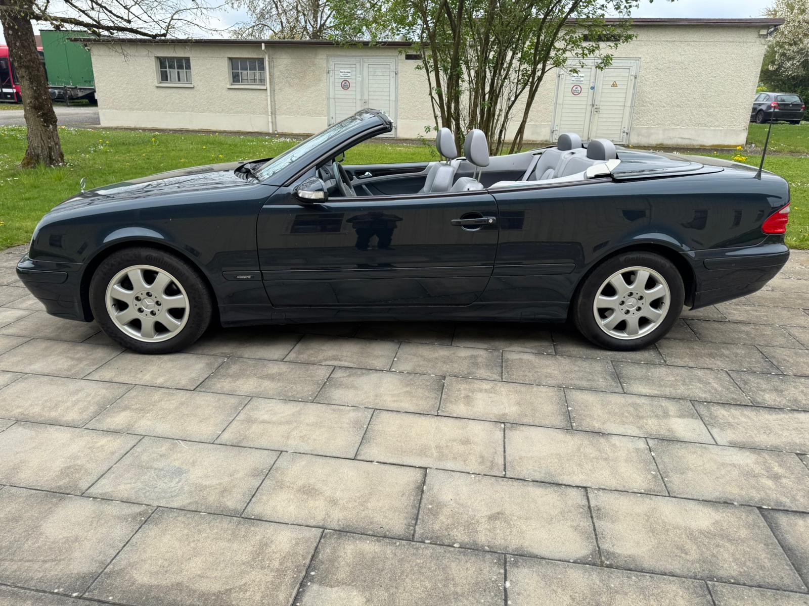 MERCEDES-BENZ CLK 230 K Avantgarde-image-2