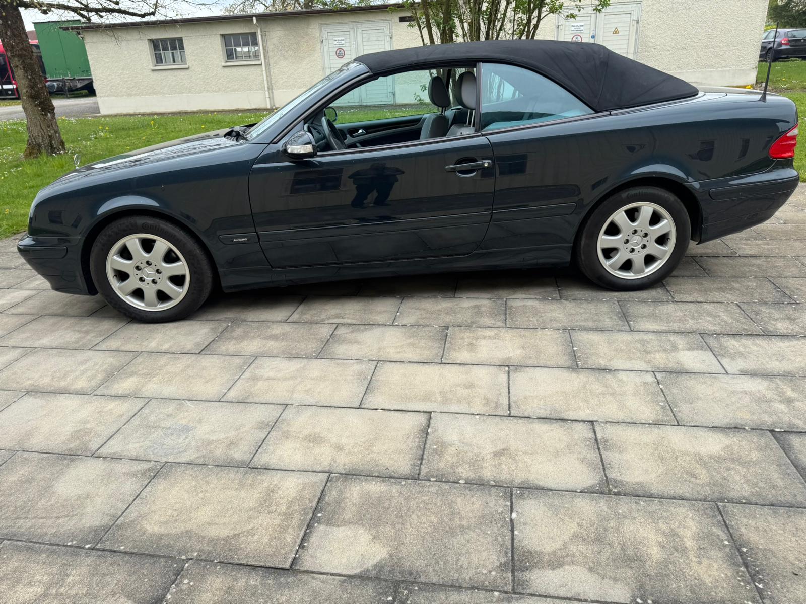 MERCEDES-BENZ CLK 230 K Avantgarde-image-3