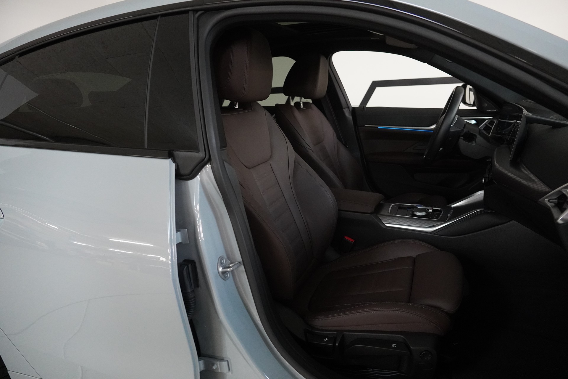 BMW i4 xDrive 40 M Sport Pro-image-15
