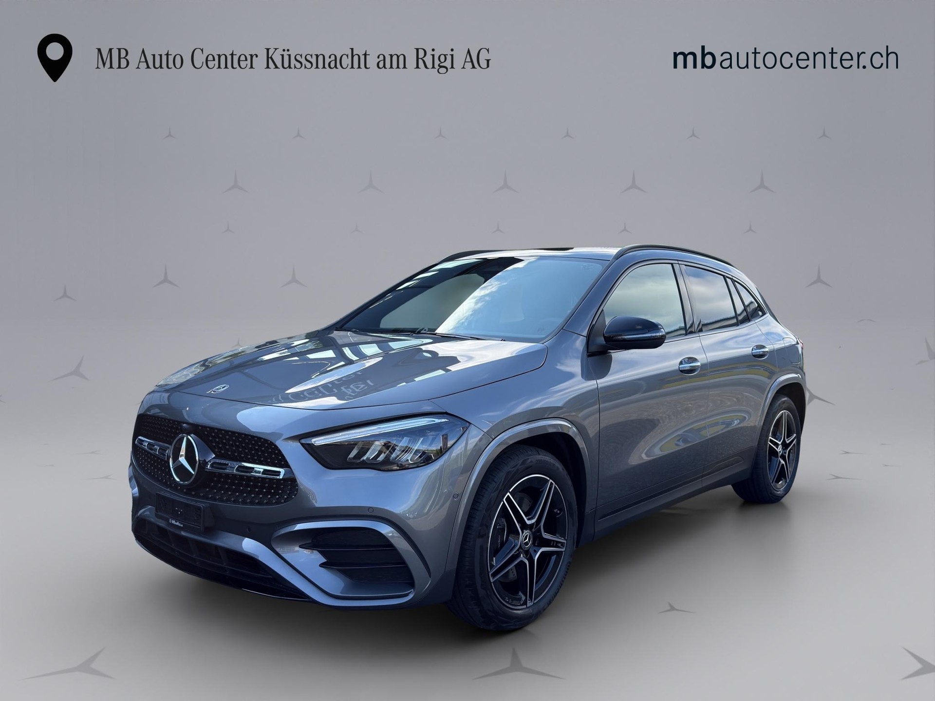 MERCEDES-BENZ GLA 250 Swiss Star AMG Line 4matic-image-0