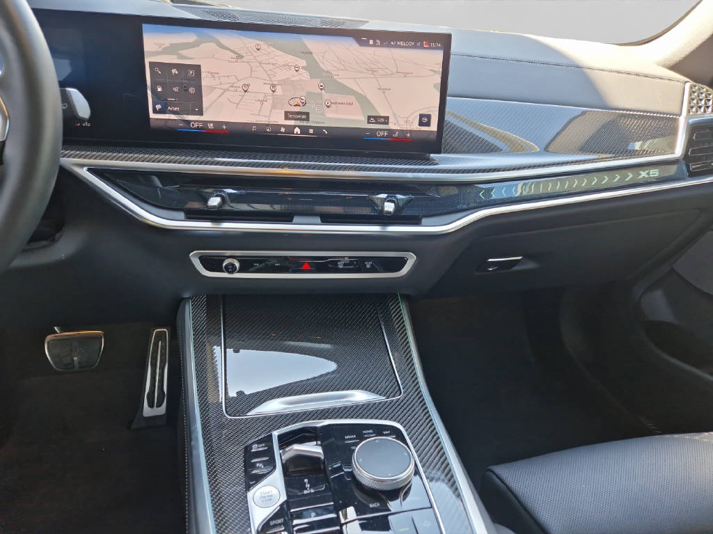 BMW X5 40d xDrive SAG-image-11