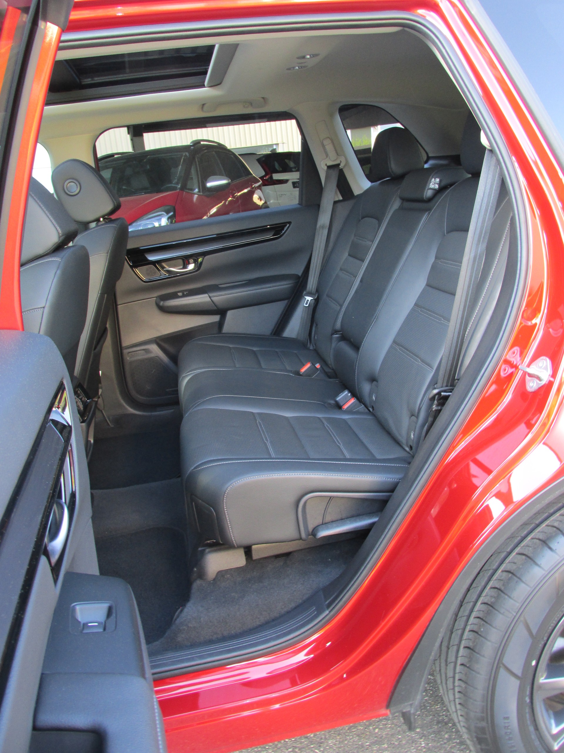 HONDA CR-V 2.0i MMD Hybrid Elegance 4WD Automatic-image-9