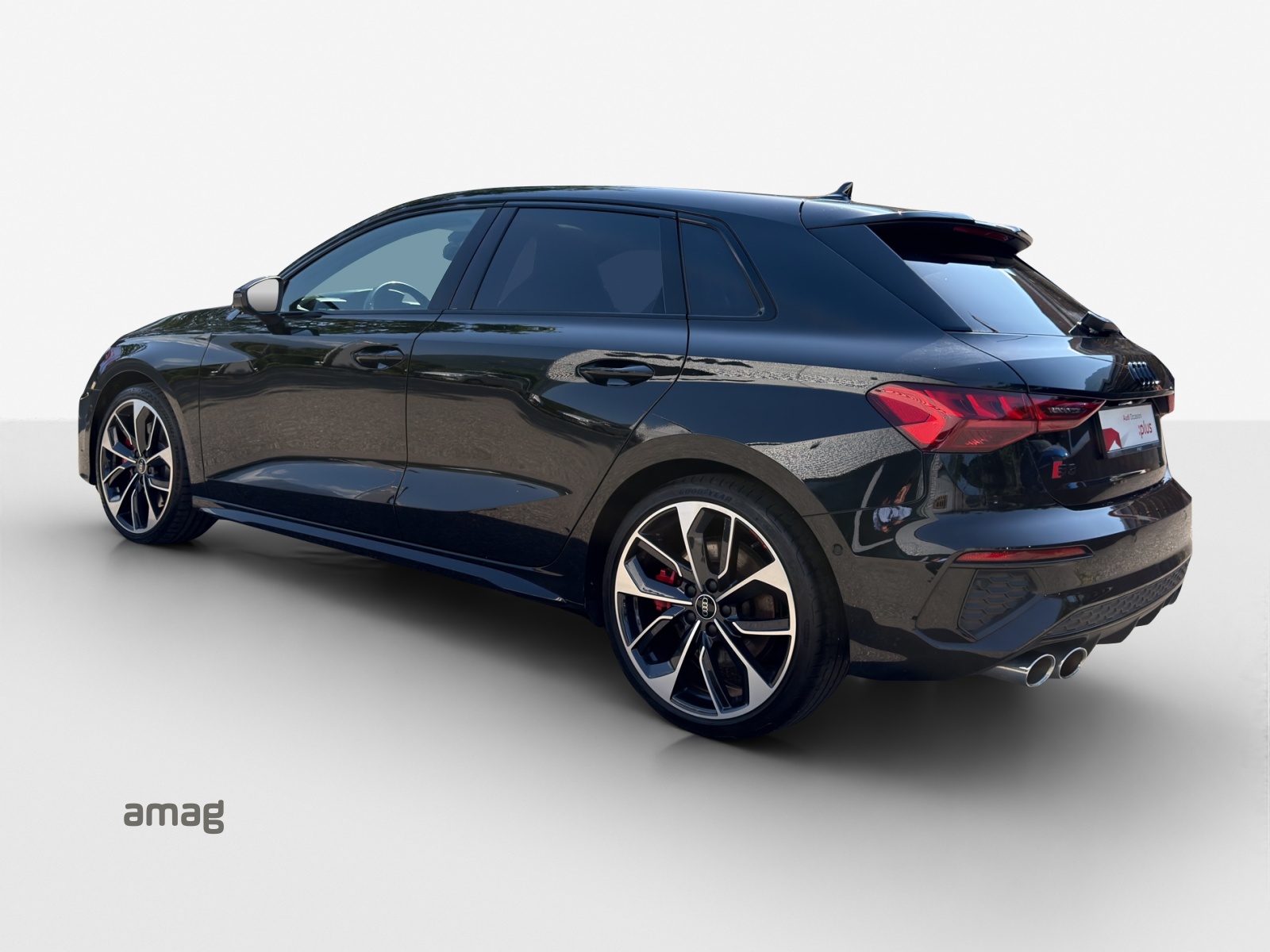 AUDI S3 Sportback 2.0 TFSI quattro S-tronic-image-2