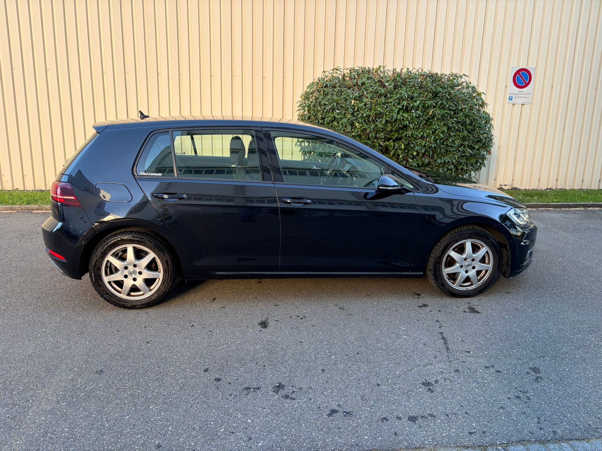 VW Golf 2.0 TDI Highline 4Motion DSG-image-5