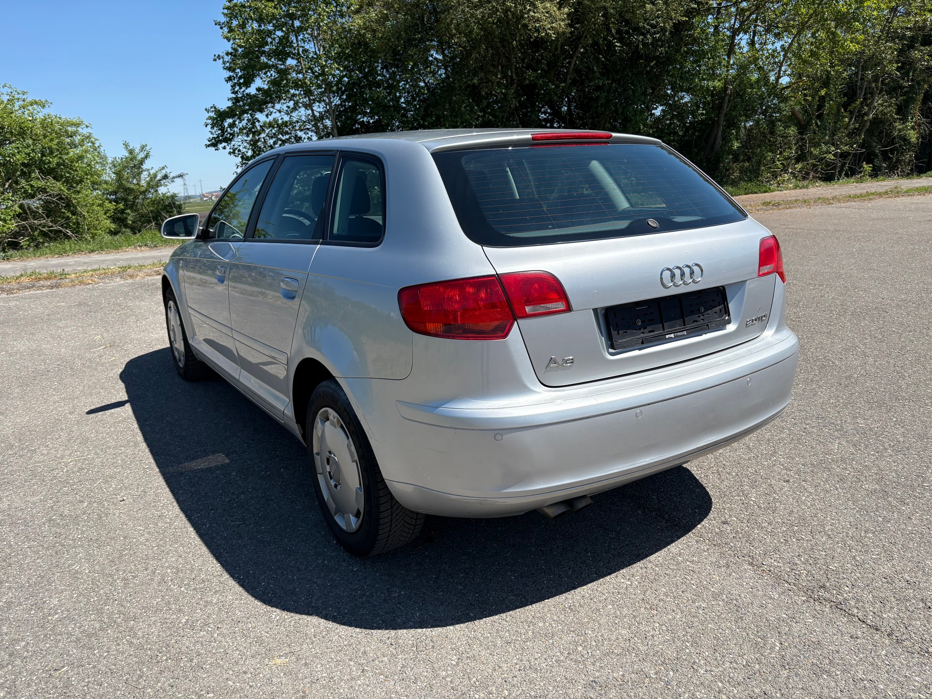 AUDI A3 2.0 TDI Attraction-image-4
