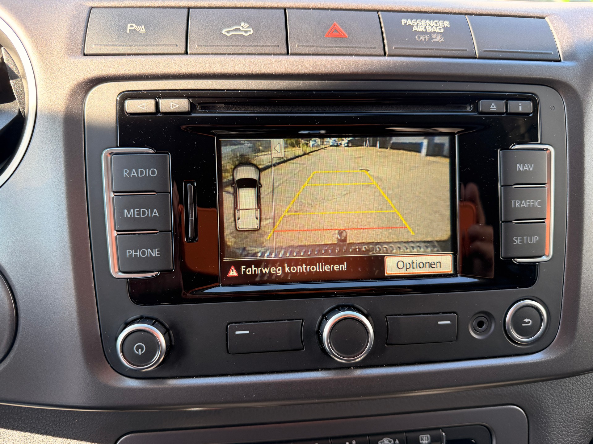 VW Amarok 2.0 BiTDI Highline 4Motion permanent A-image-10
