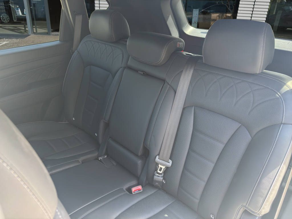 KGM-SsangYong Rexton RX 2.2 TD Sapphire 4WD AT-image-11