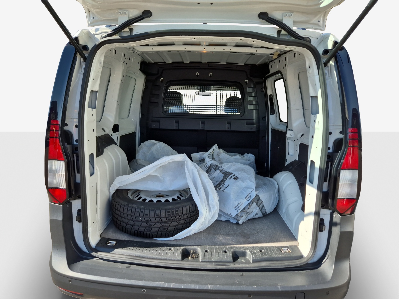 VW Caddy Cargo 2.0TDI-image-11