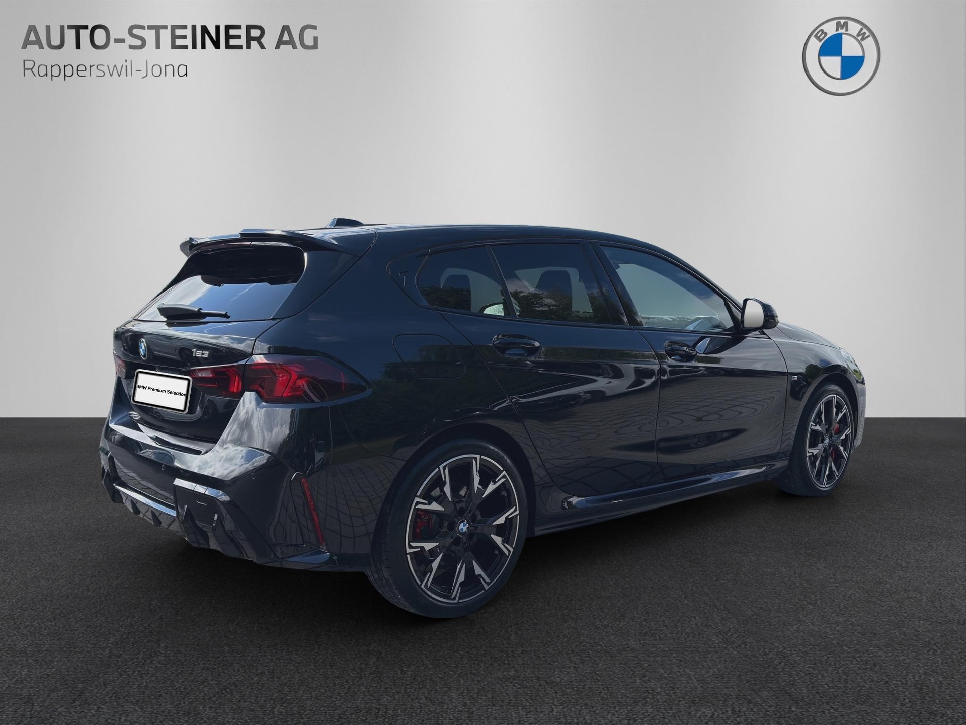 BMW 123 xDrive M Sport Pro Steptronic-image-4