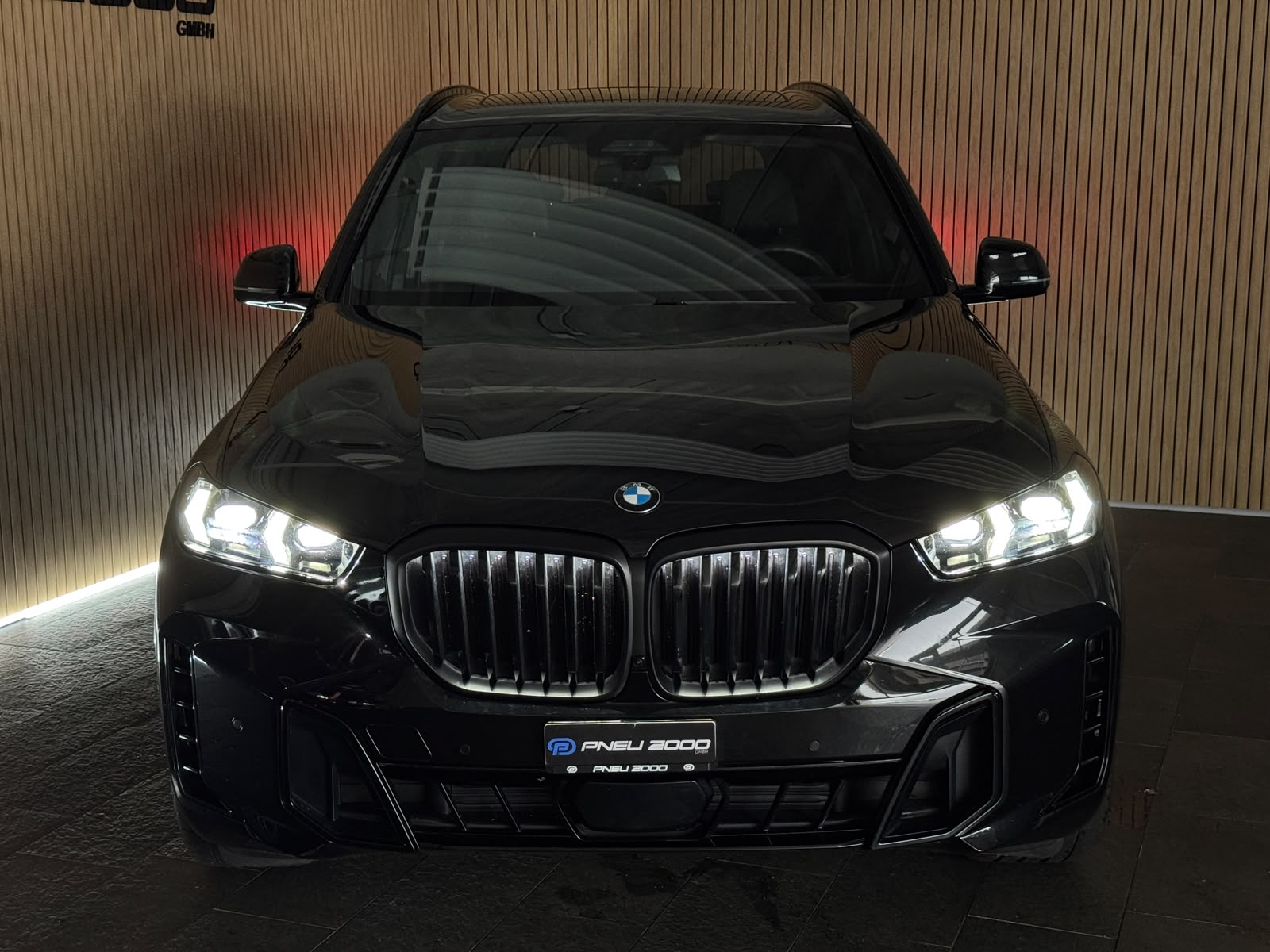 BMW X5 xDrive 48V 30d M Sport Pro Steptronic-image-2