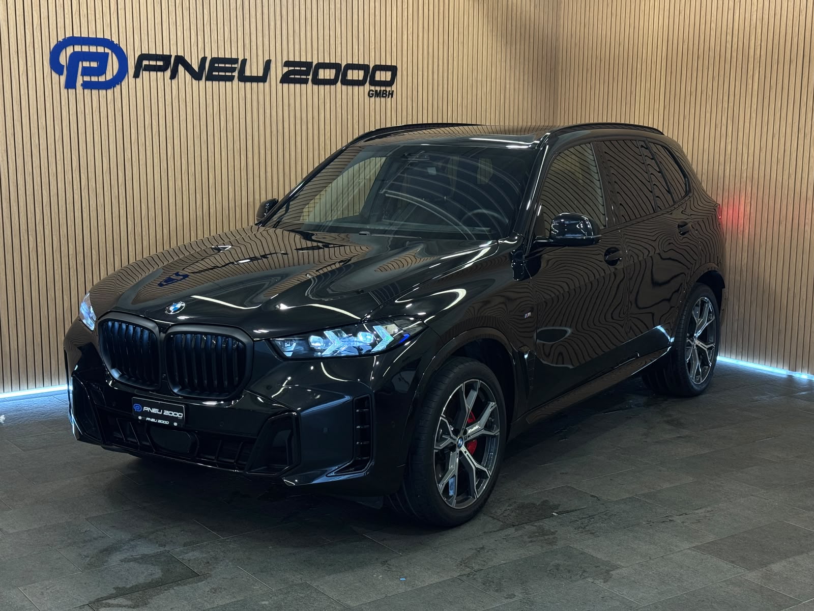 BMW X5 xDrive 48V 30d M Sport Pro Steptronic-image-0