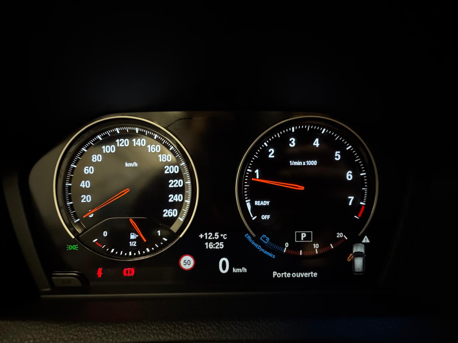 BMW M140i xDrive Steptronic-image-19