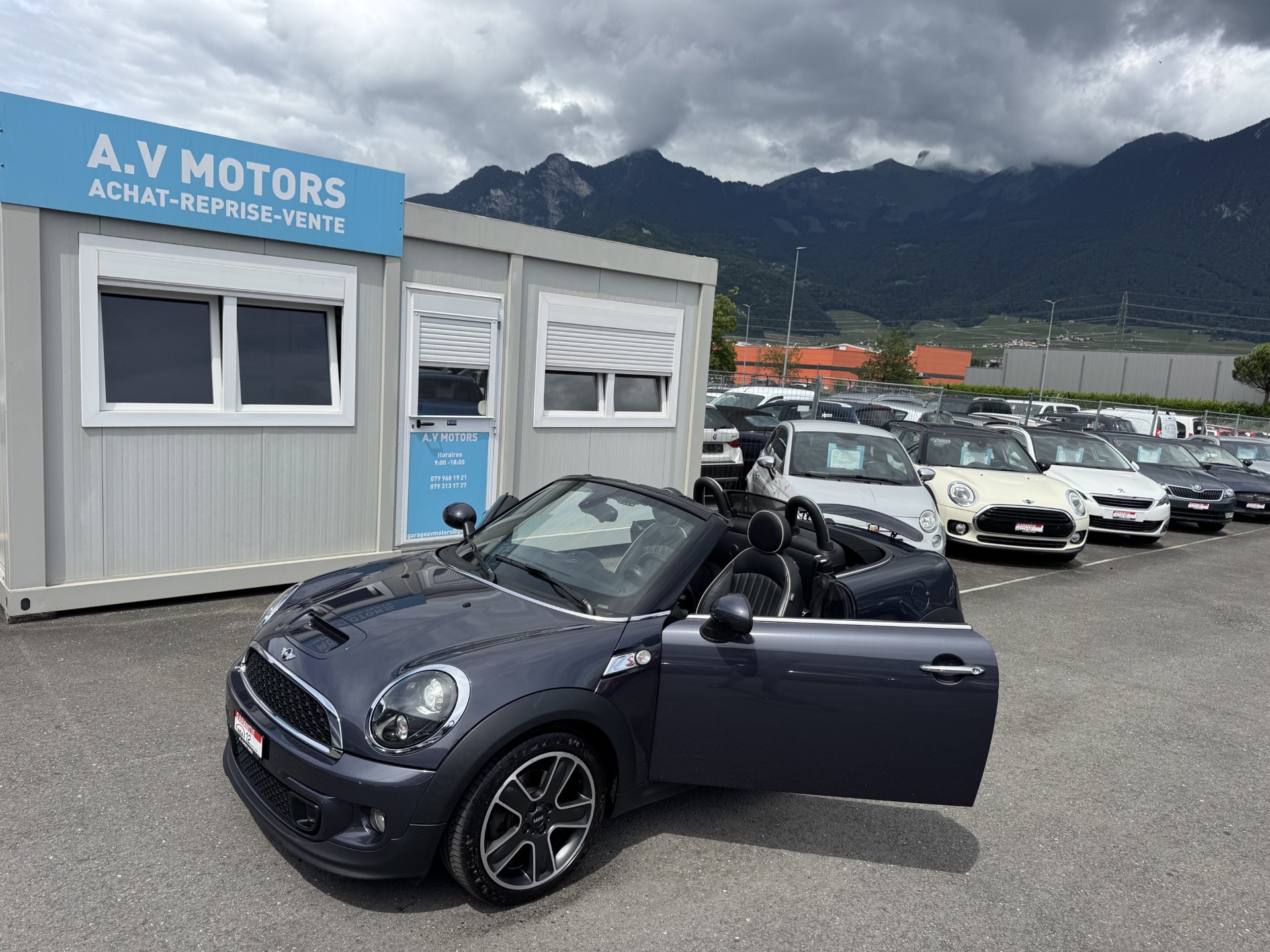 MINI Cooper S Roadster-image-12