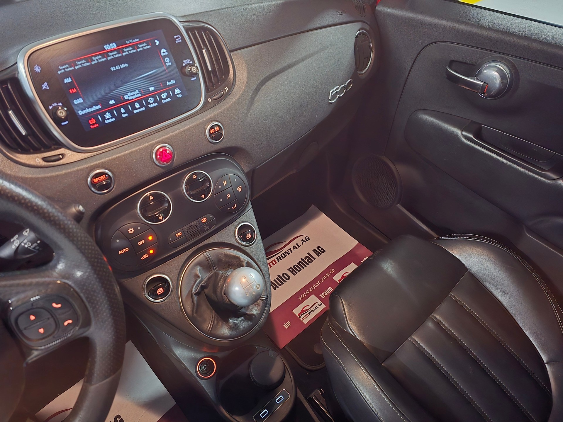 FIAT 595 Abarth 595 1.4 16V Turbo Abarth Competizione-image-10