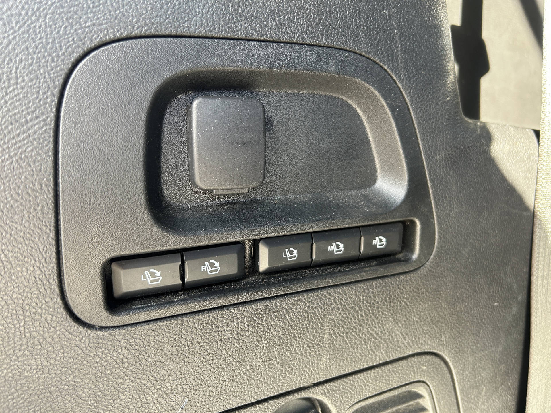 FORD S-Max 2.5 Hybrid ST-Line 7P-image-21
