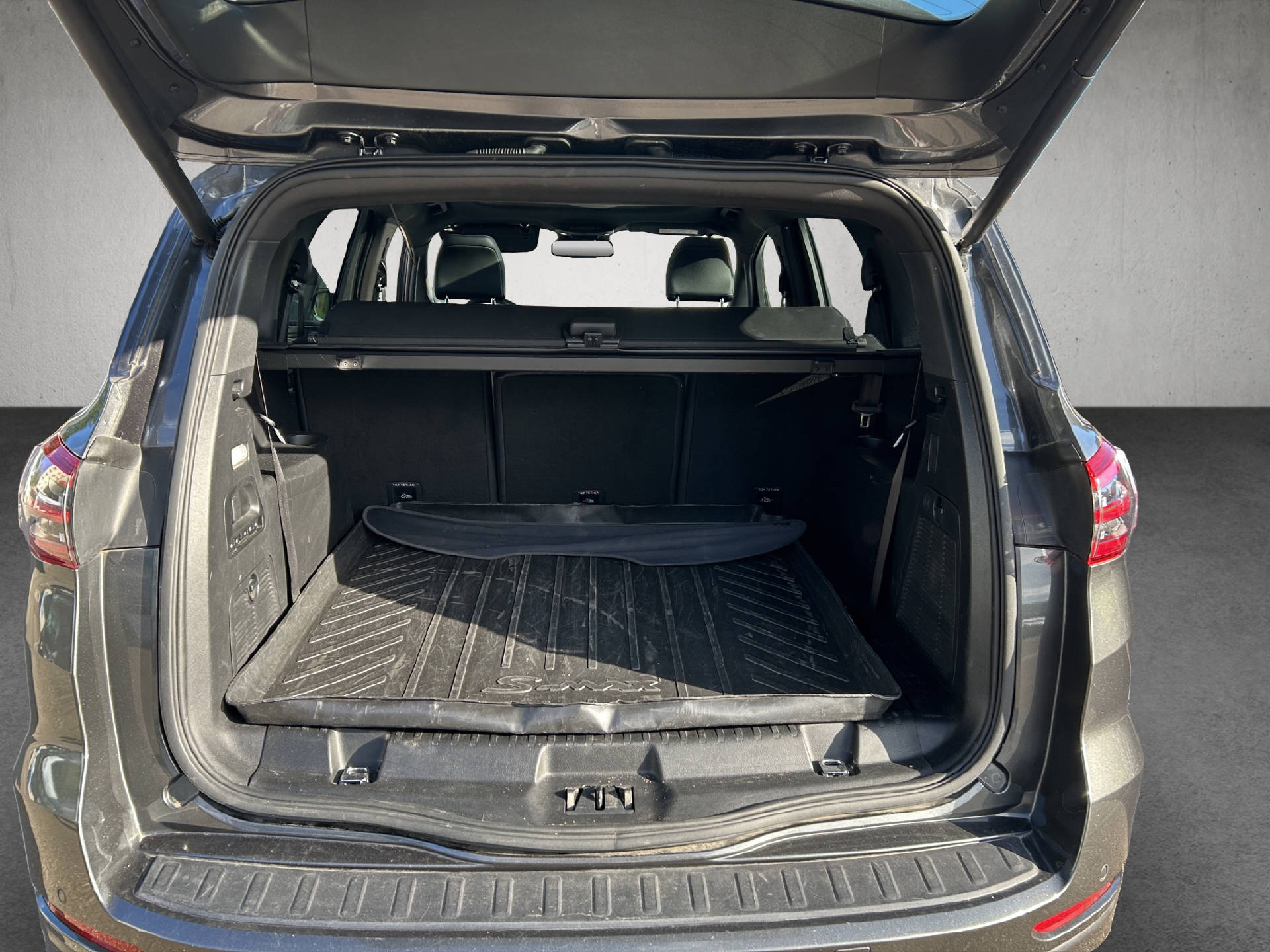 FORD S-Max 2.5 Hybrid ST-Line 7P-image-20