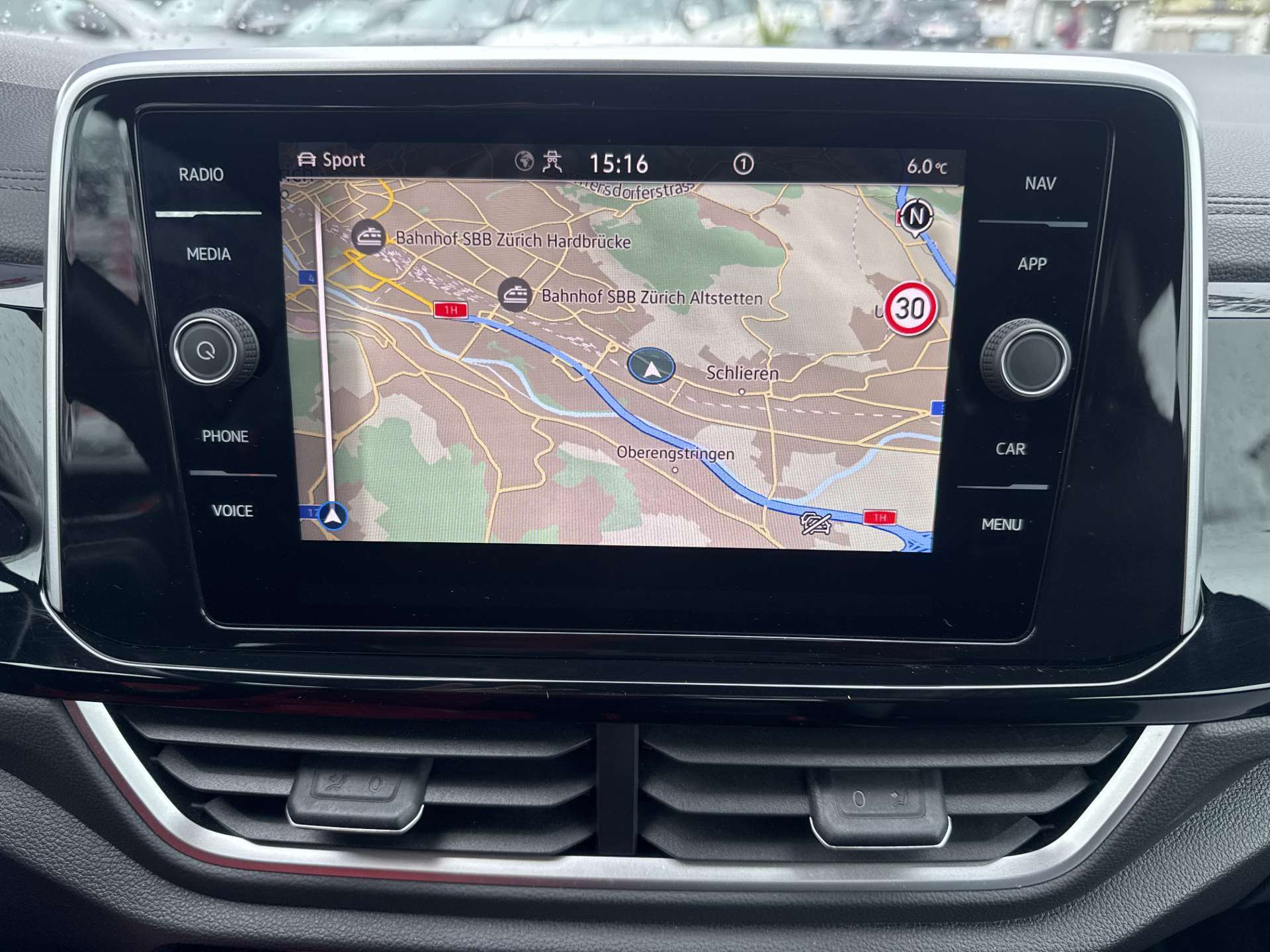 VW T-Roc Cabriolet 1.5 TSi EVO R-Line DSG-Automat-showroom-element-1