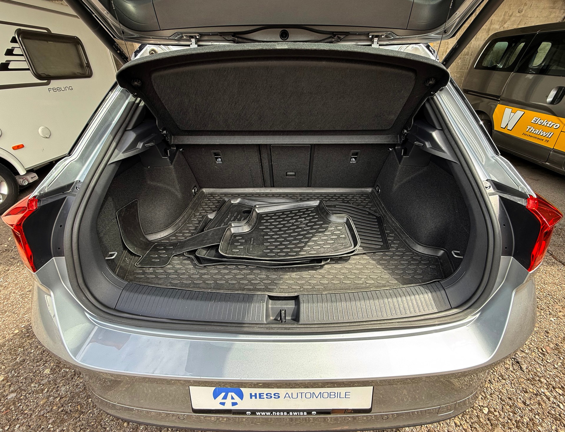 VW T-Roc 2.0 TSI R-Line DSG 4Motion-image-22