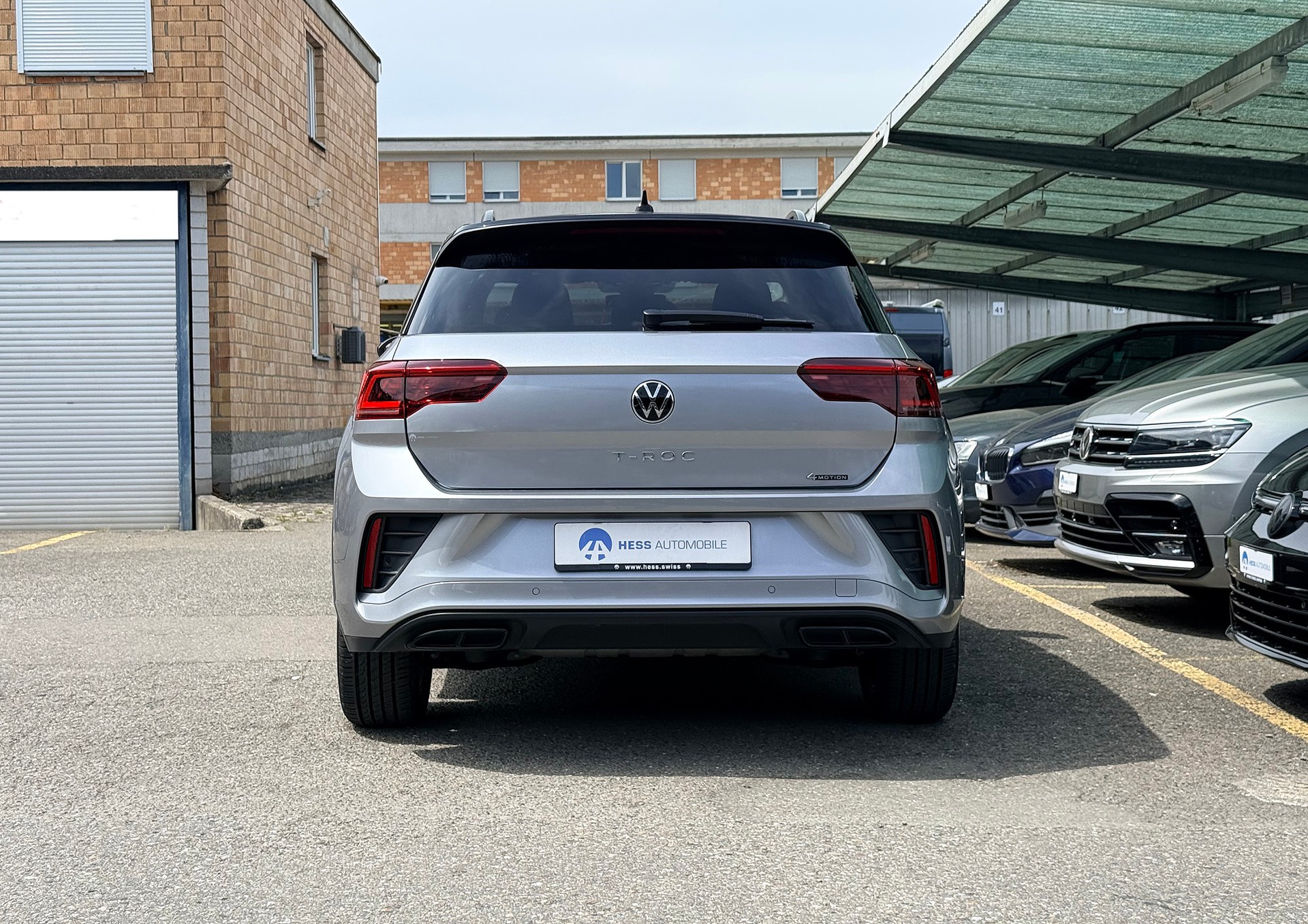 VW T-Roc 2.0 TSI R-Line DSG 4Motion-showroom-element-3