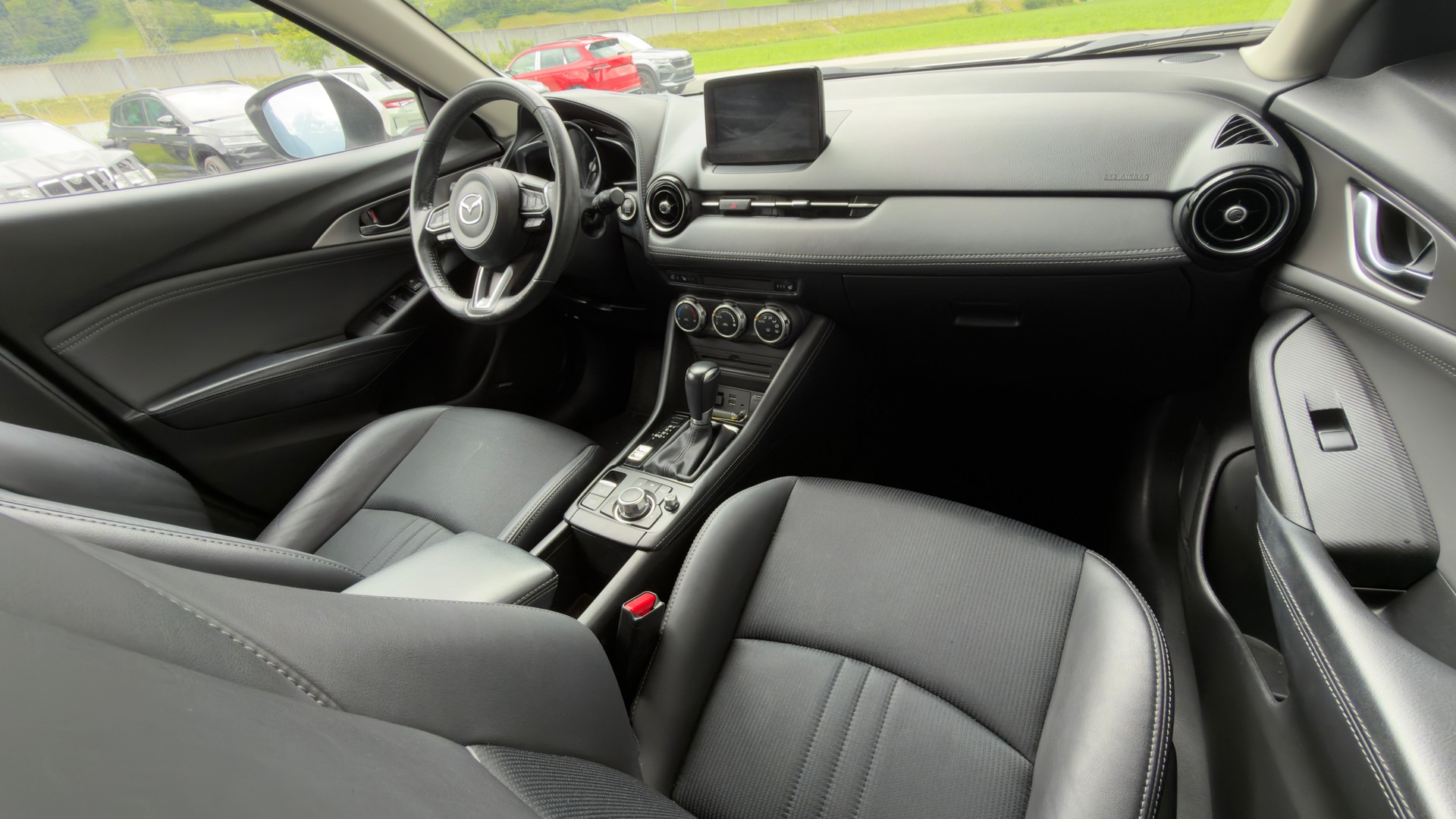MAZDA CX-3 2.0 Revolution AWD-image-12