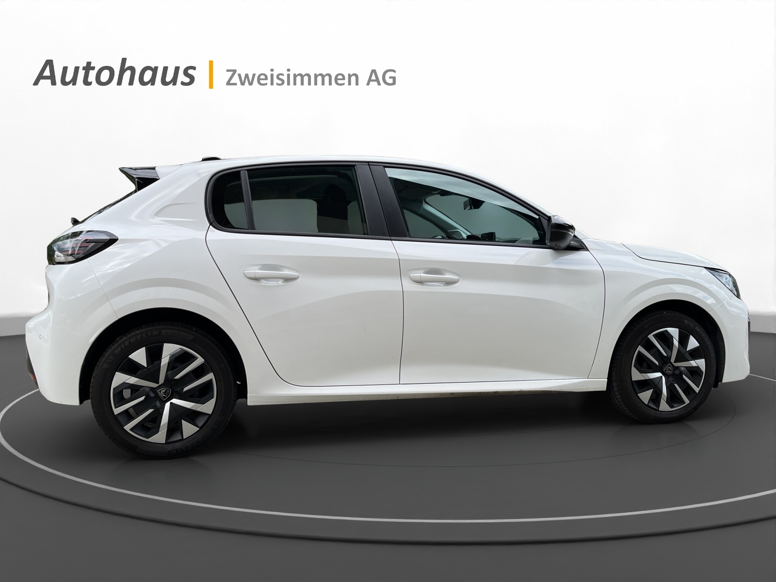 PEUGEOT 208 1.2 PureTech Allure EAT8-image-6