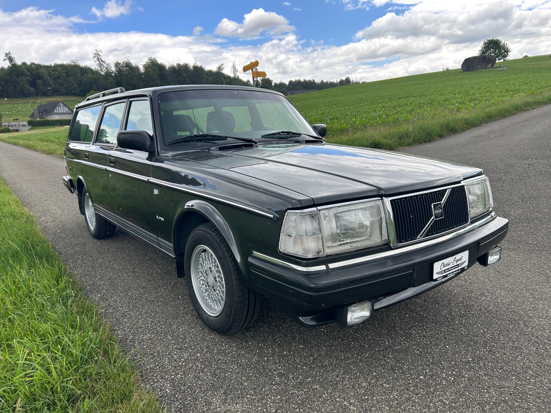 VOLVO 240 2.3 Superclassic-image-5