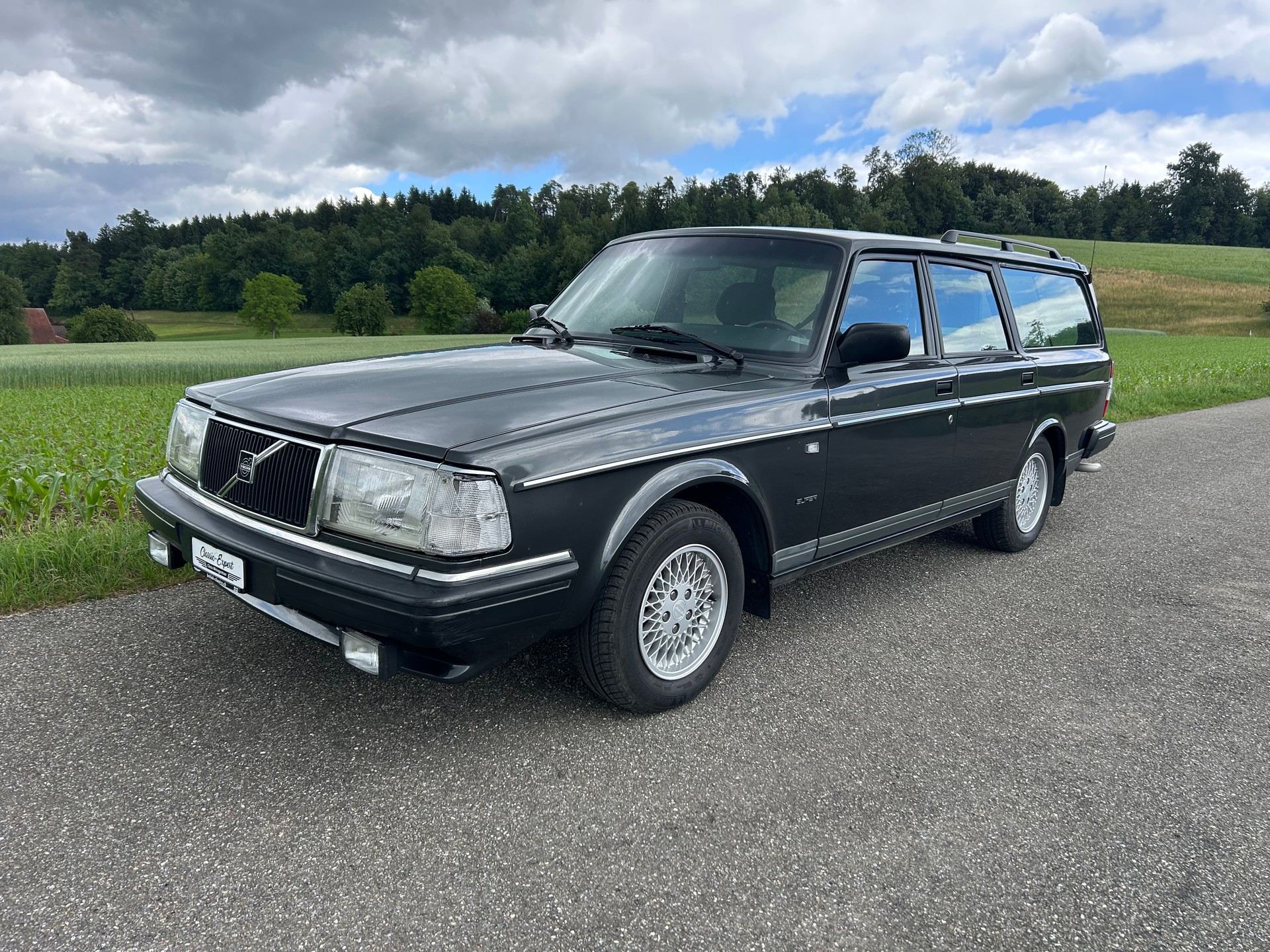 VOLVO 240 2.3 Superclassic