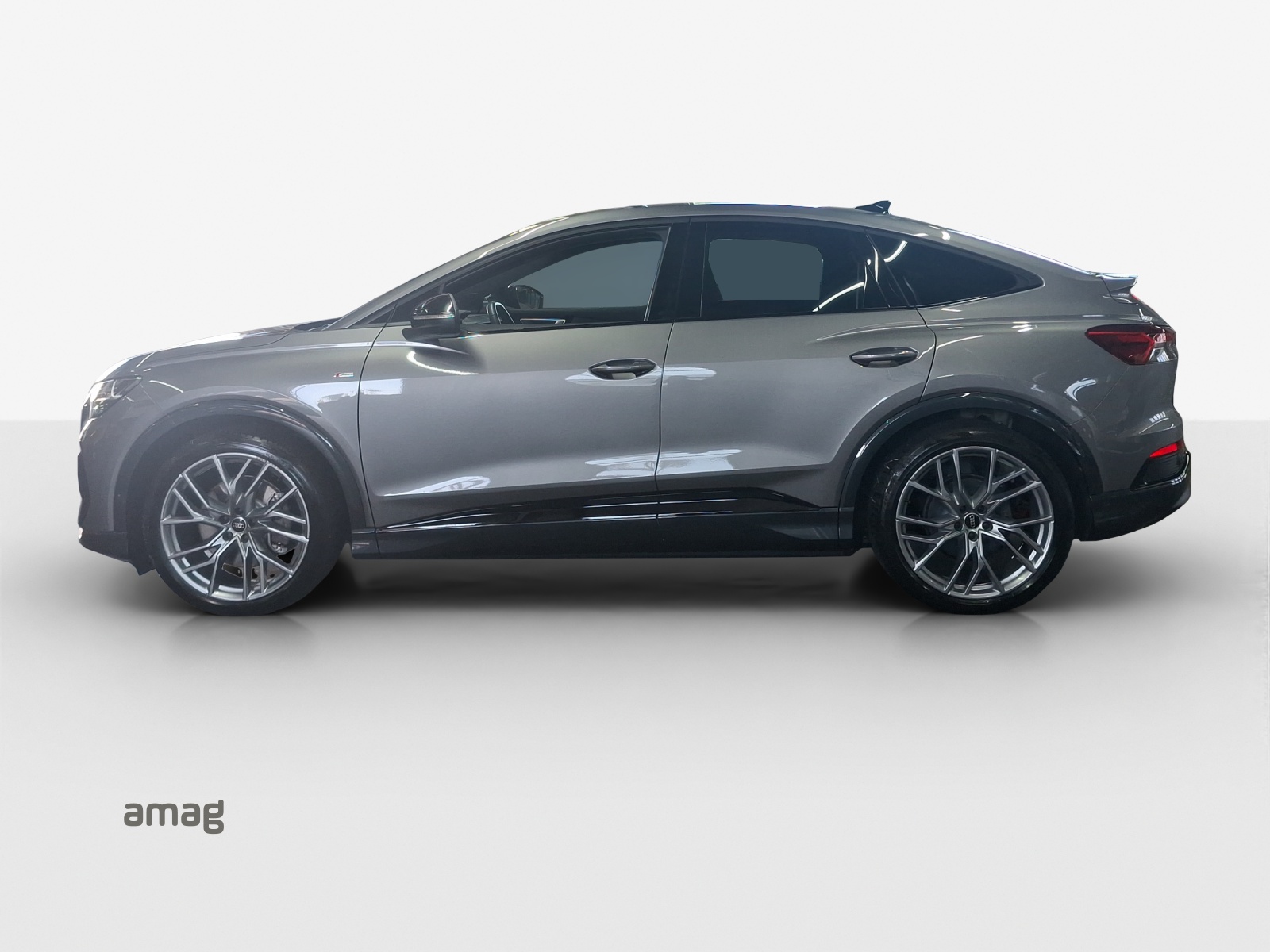 AUDI Q4 Sportback e-tron 50 quattro-image-1