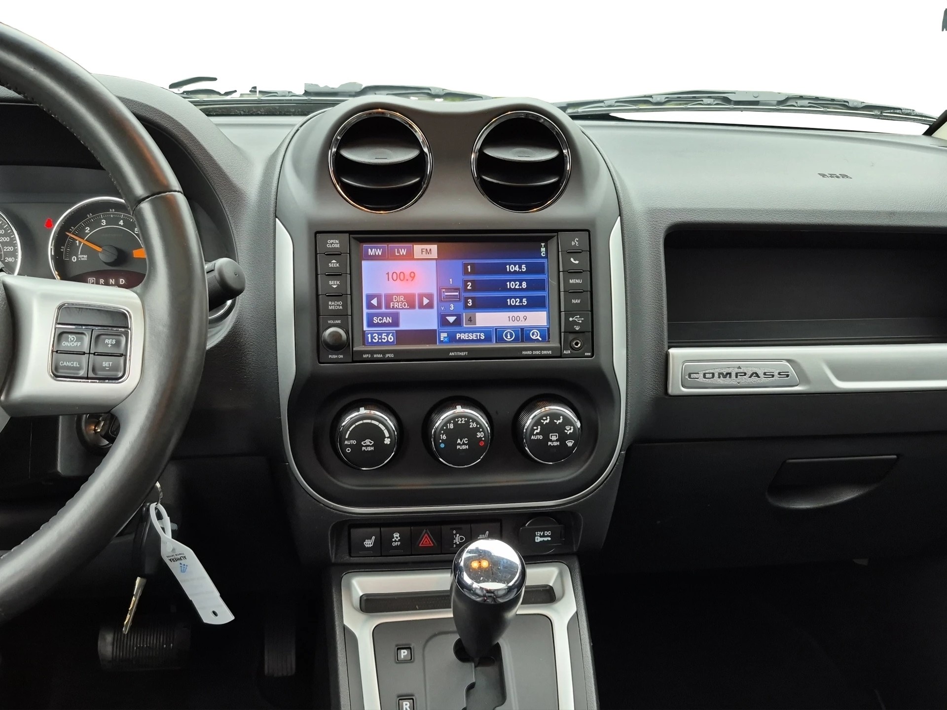 JEEP Compass 2.4 Limited Automatic-image-10