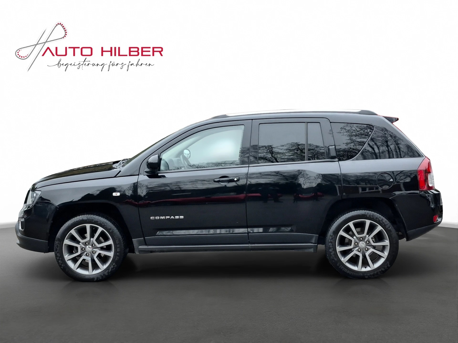 JEEP Compass 2.4 Limited Automatic-image-2