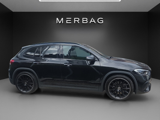 MERCEDES-BENZ GLA 250 AMG Line 4Matic-image-2