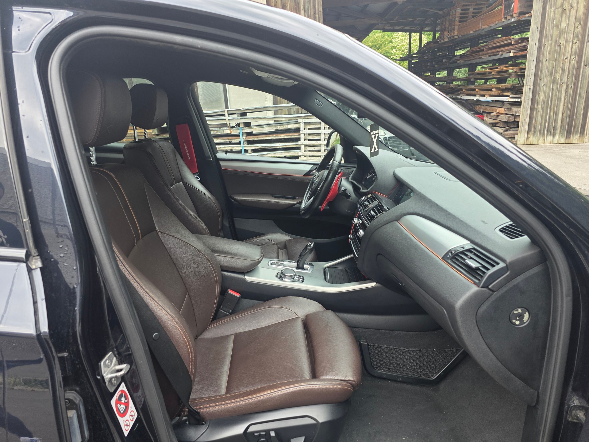BMW X4 xDrive 20d M Sport Steptronic-image-11
