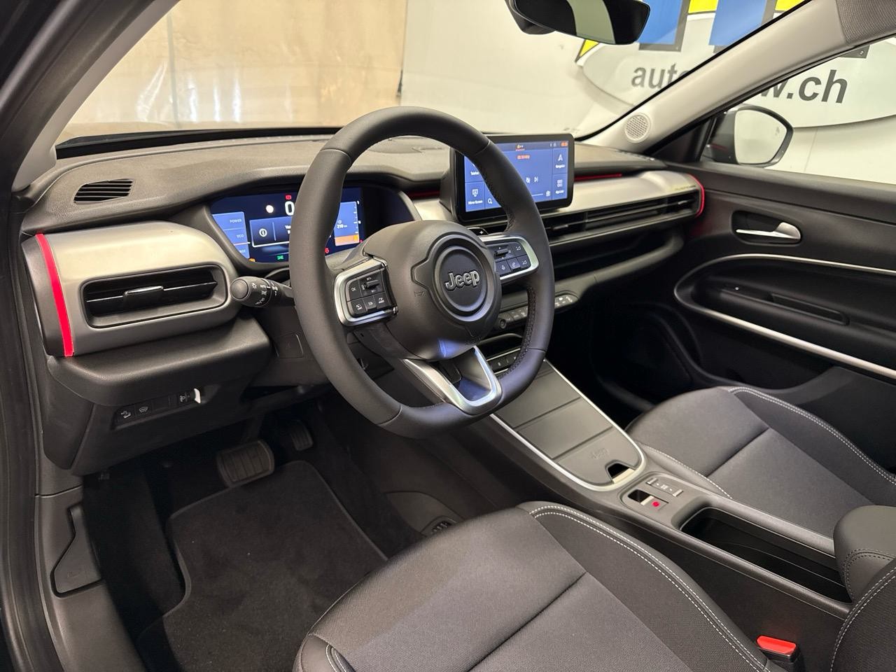 JEEP Avenger 1.2 Turbo MHEV Summit Sky-image-2