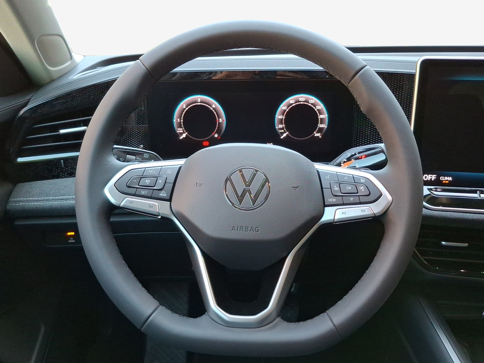 VW Passat Variant 2.0 TDI evo Basis DSG-image-9