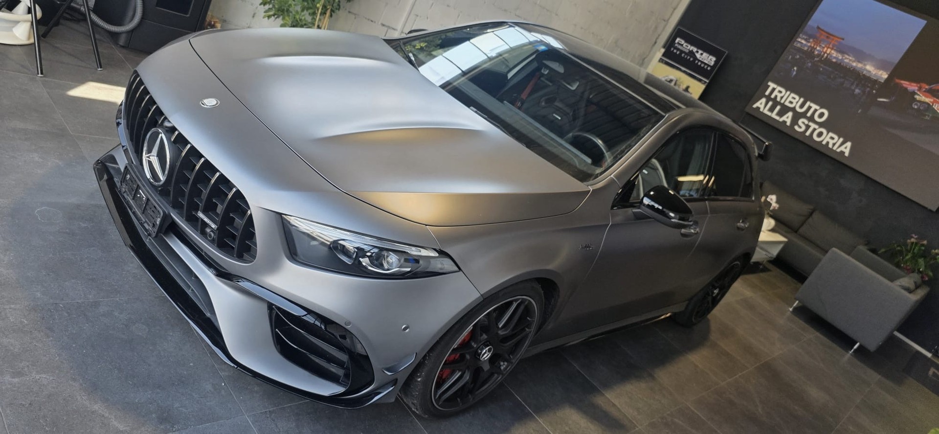 MERCEDES-BENZ A 45 S AMG 4Matic+ Speedshift-image-1