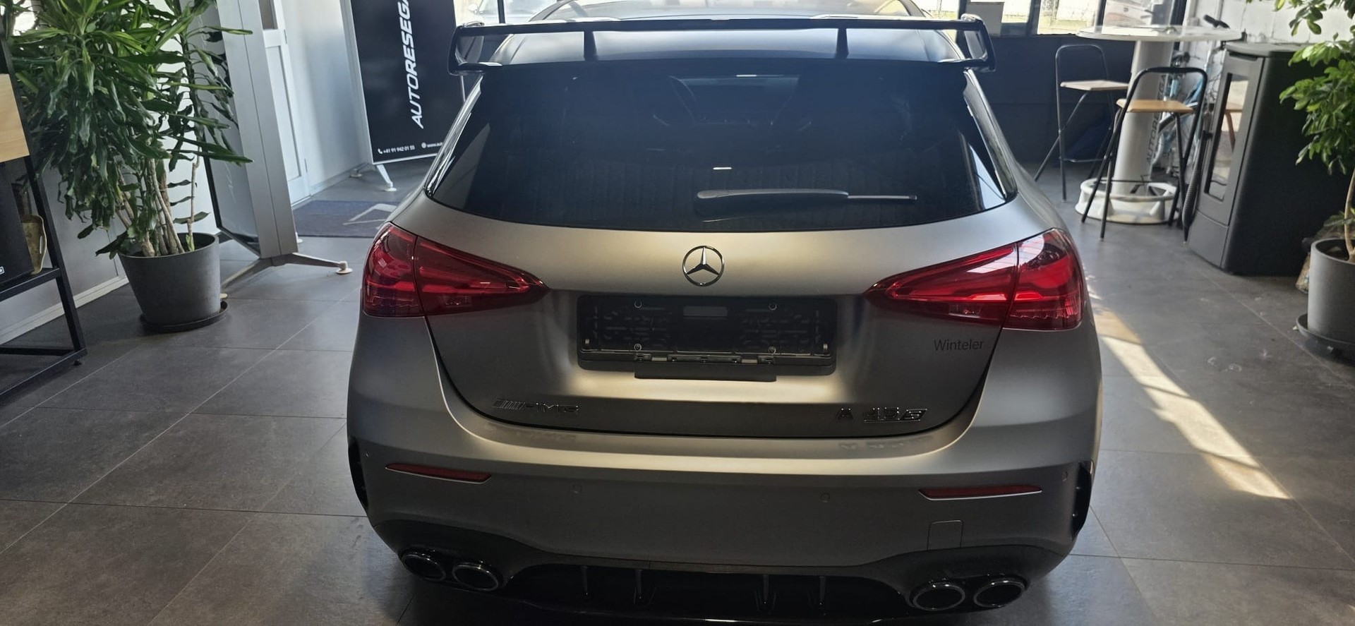 MERCEDES-BENZ A 45 S AMG 4Matic+ Speedshift-image-4