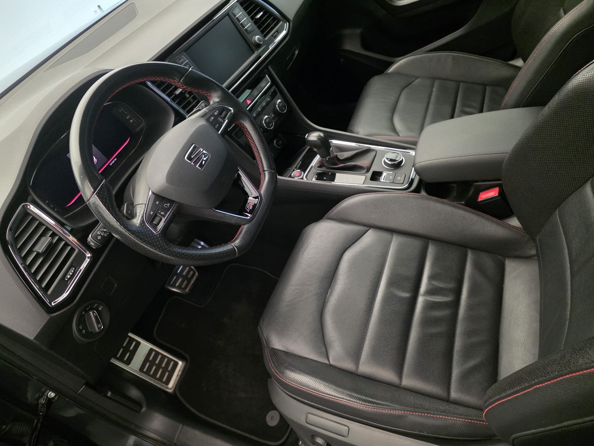 SEAT Ateca 2.0 TSI FR 4Drive DSG-image-9