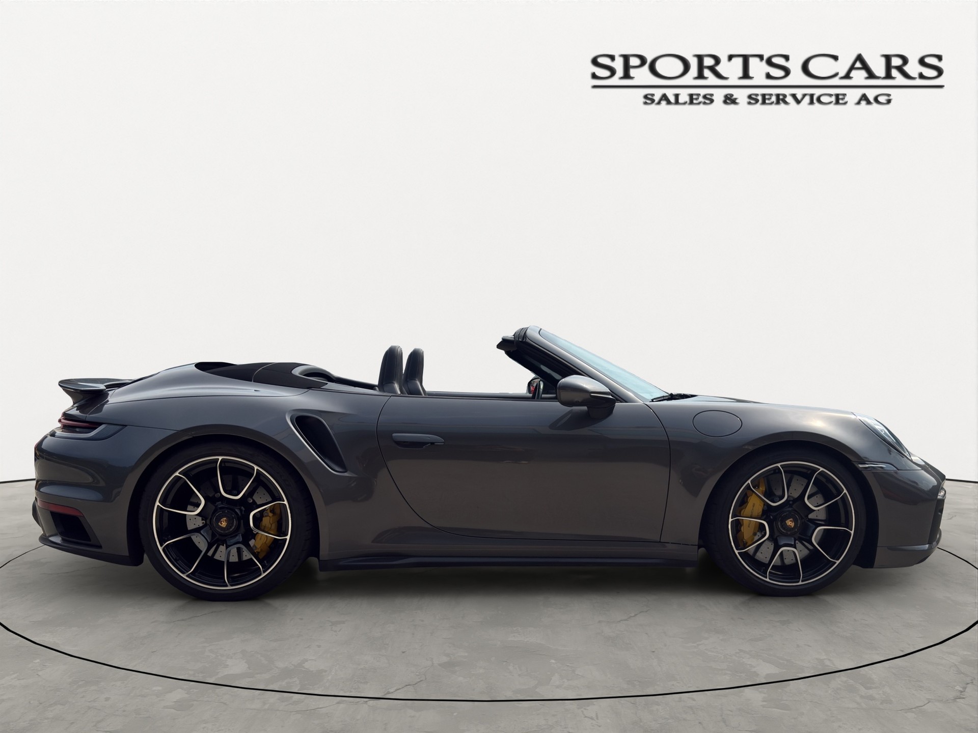 PORSCHE 911 Turbo S Cabriolet PDK-image-2