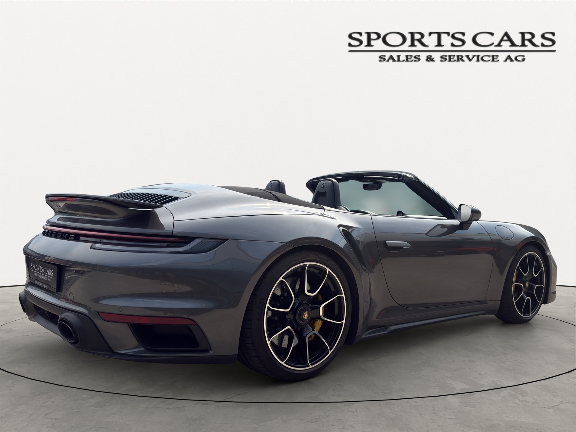 PORSCHE 911 Turbo S Cabriolet PDK-image-1