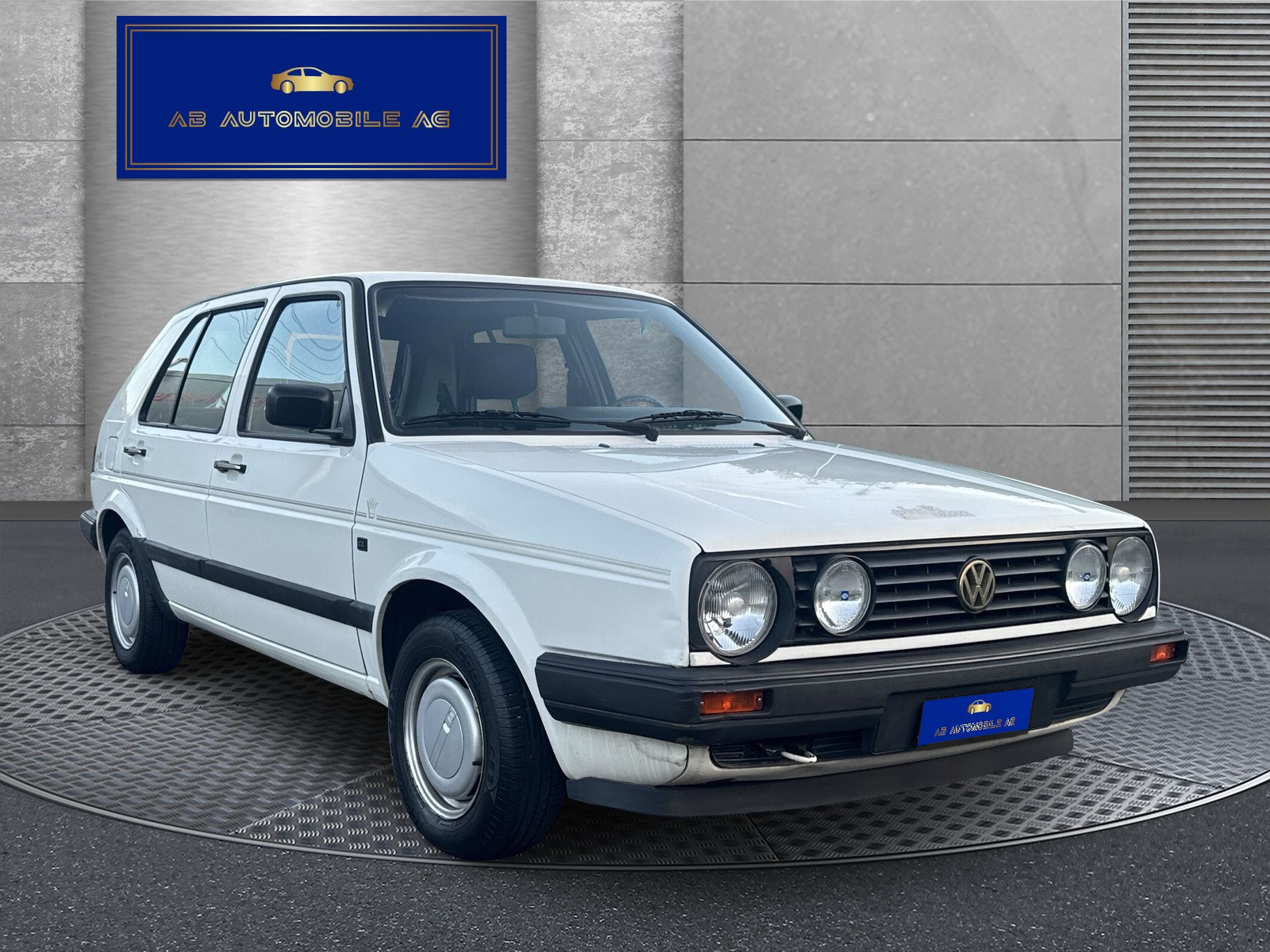 VW Golf 1800 CL Plus Ultra-image-2