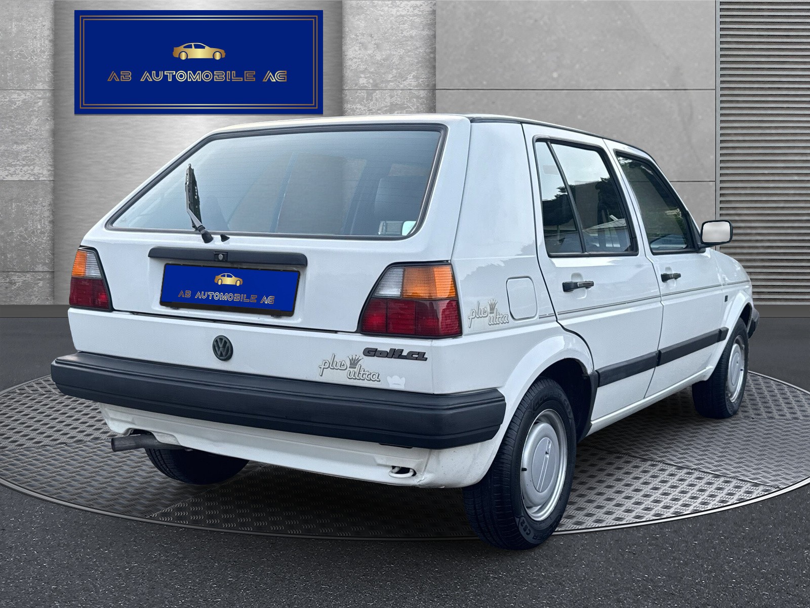 VW Golf 1800 CL Plus Ultra-image-6